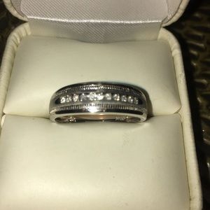10k White Gold Men’s Weddings Band